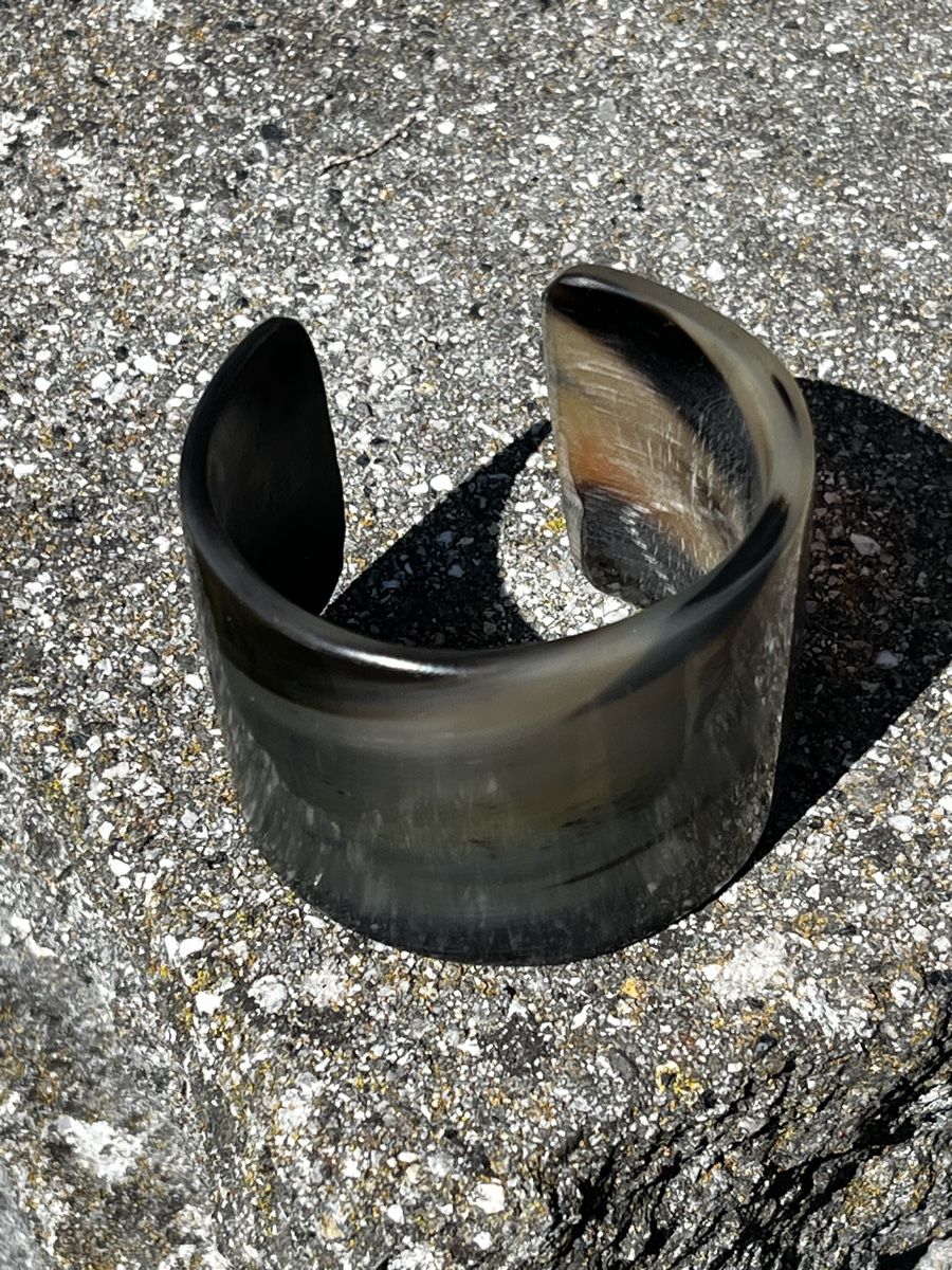 Armbänder & -reifen: Wunderschöne Armspange aus Horn – Gebraucht aus Uettligen von aeraes 7