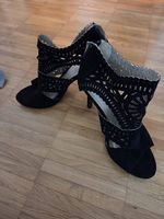 High Heels Bull Boxer