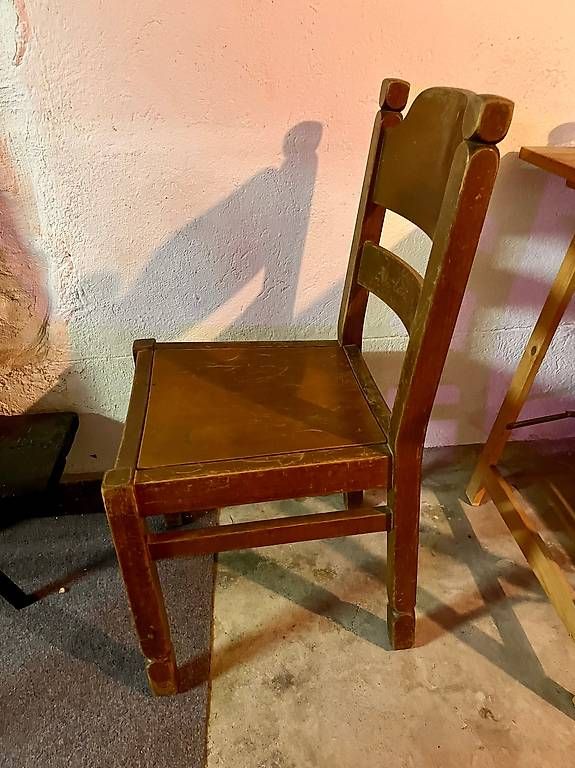 Chaises: Holzstuhl – D'occasion à Zürich par A-H8 1