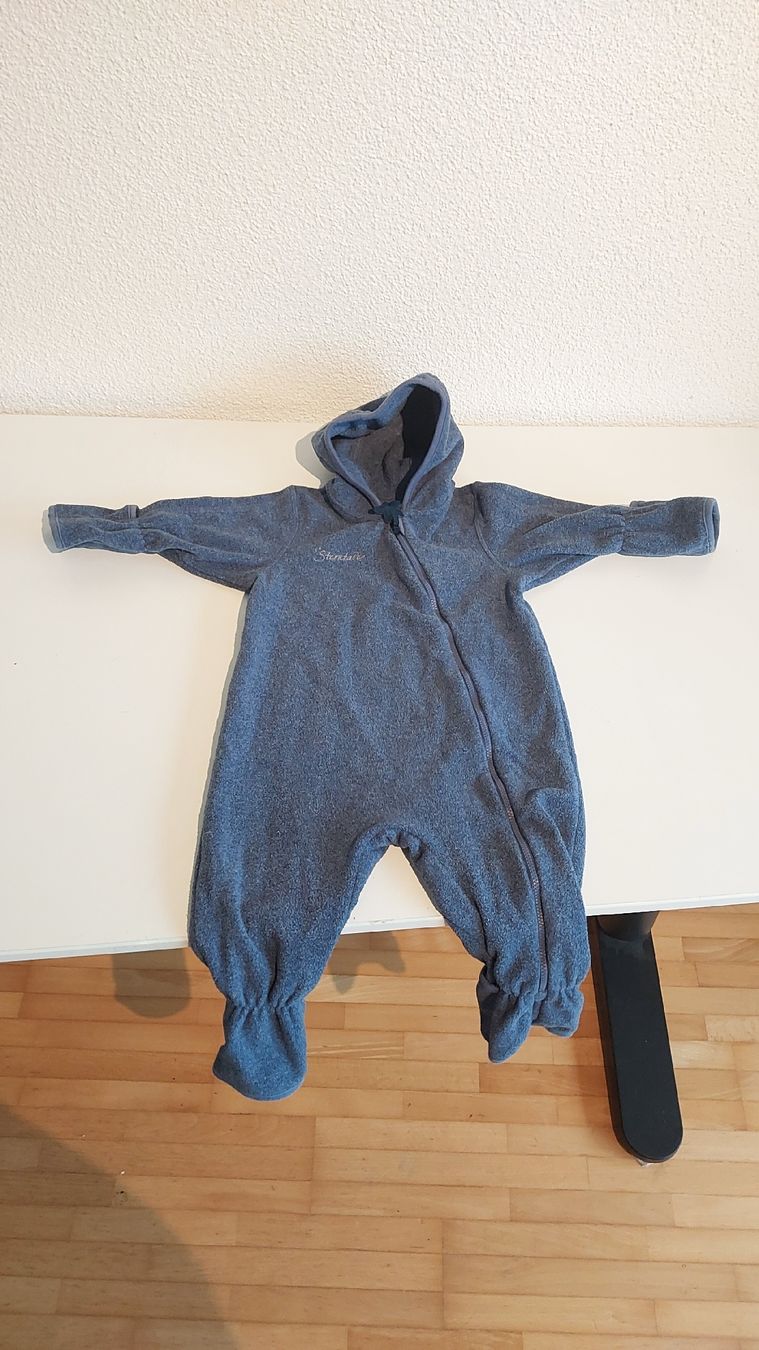 Sterntaler Ensembles: Blauer Overall von Sterntaler Grösse 80 – D'occasion à Küssnacht am Rigi par Anzu-Ki