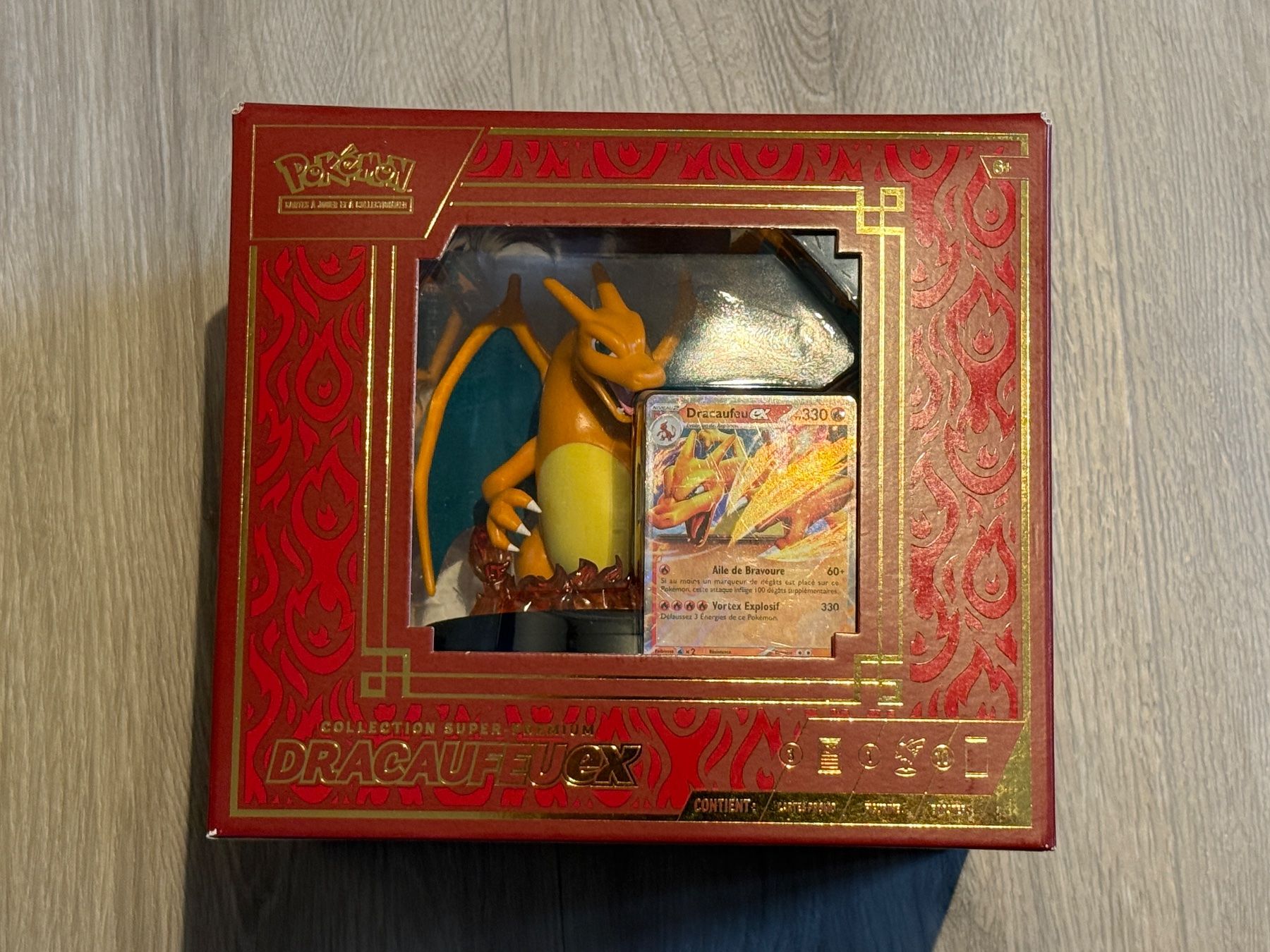Pokémon Carte collezionabili: Coffret Collection Super Premium - Dracaufeu Ex – Usato da Murist venduto da NostalGeek