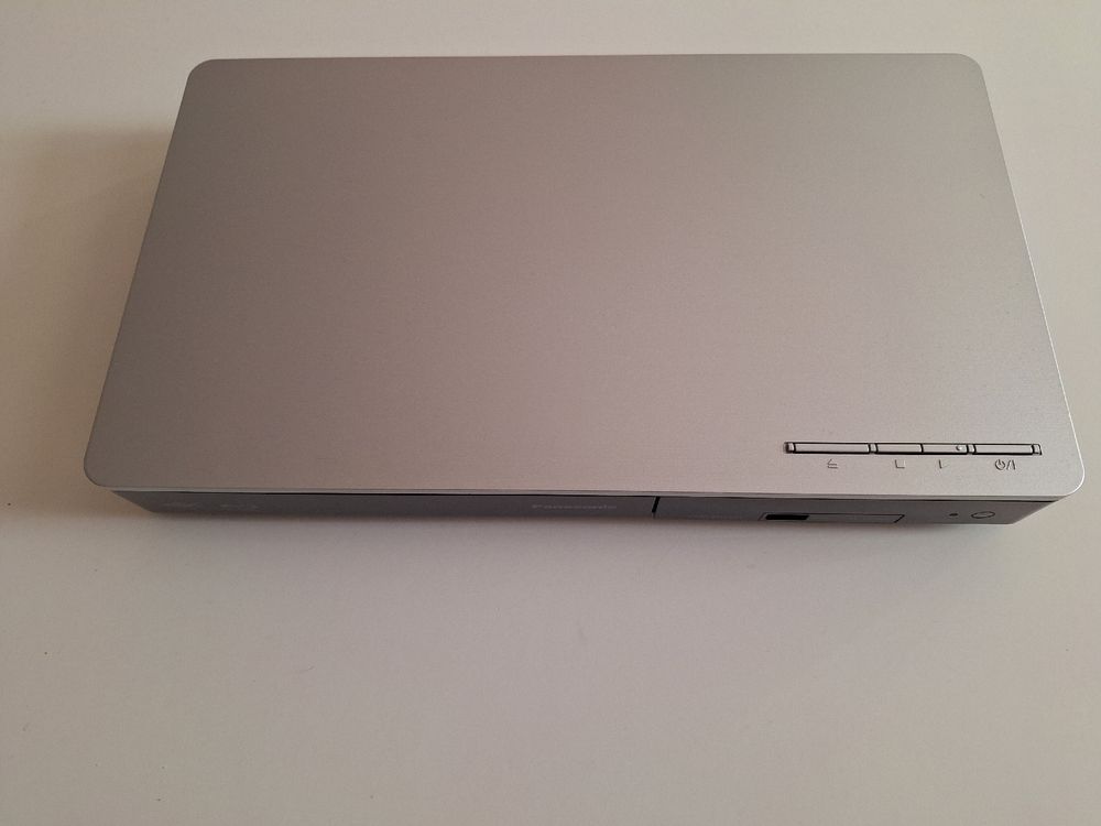 PANASONIC DMPBDT185EG BluRay Player Silber inkl. Garantie Comprare su Ricardo