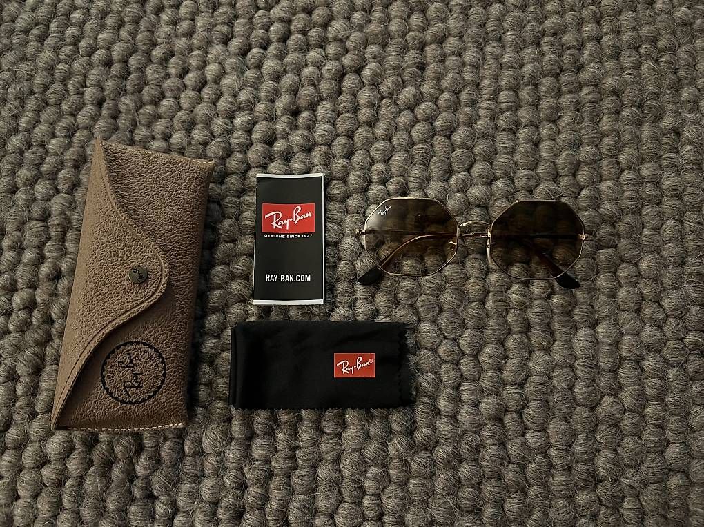 Ray-Ban Brillen & Gläser: Ray-ban Sonnenbrille – Neu und originalverpackt aus Ennenda von Florian1203