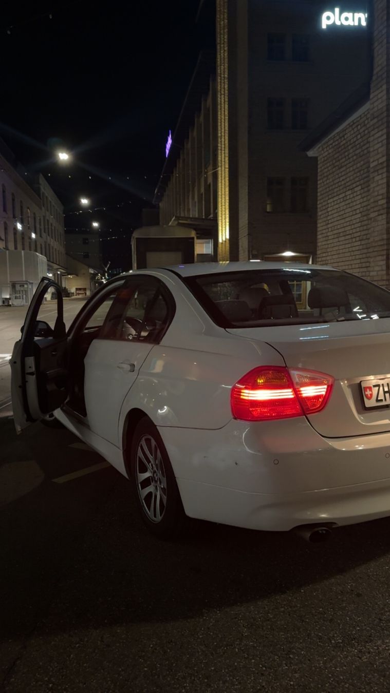 BMW Automobili: Verkaufe BMW 320i – Usato da Schlieren venduto da daw_9c98 3