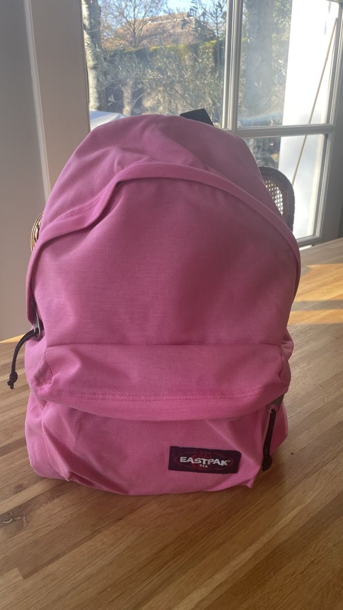 Eastpak Zaini: Sac à dos Eastpak rose – Usato da Troinex venduto da nadinebmichaelson 7