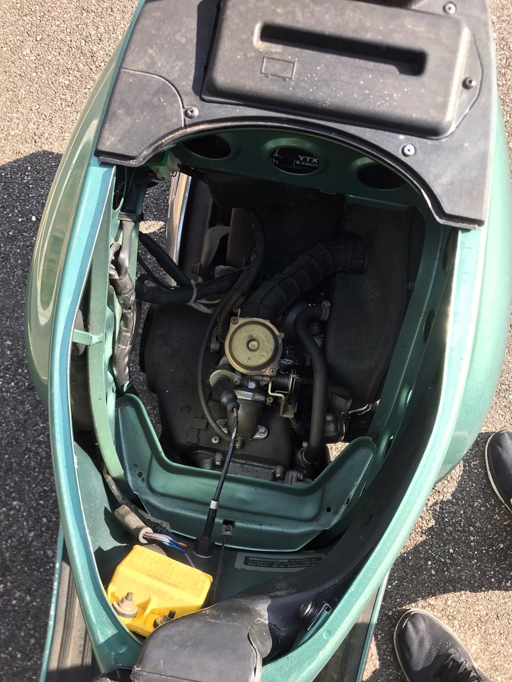 Vespa Scooters: Piaggio Vespa ET4 125, grün – Defekt aus Zürich von  5