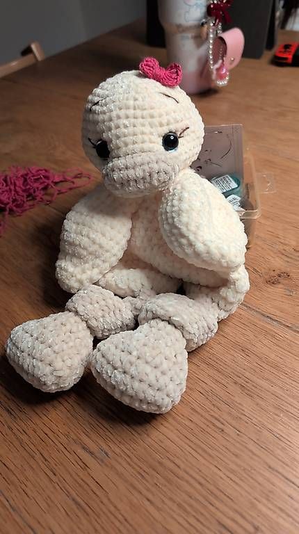 Spielzeuge: Gehäkelte Kuschelente – Gebraucht aus St. Gallen von Alesha_Shop