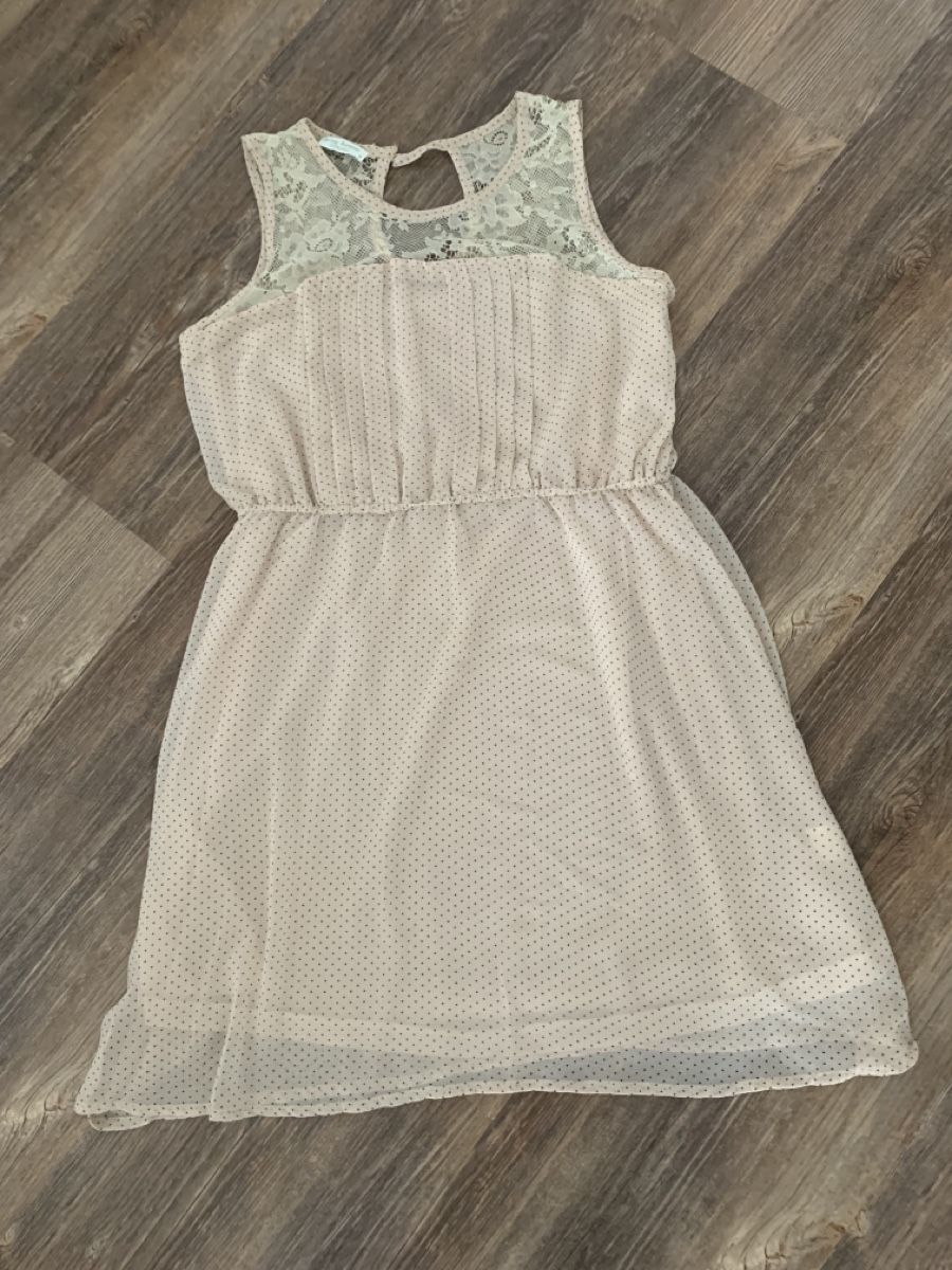Kleider: Kleid – Gebraucht aus Emmen von Bgucci_girl 4