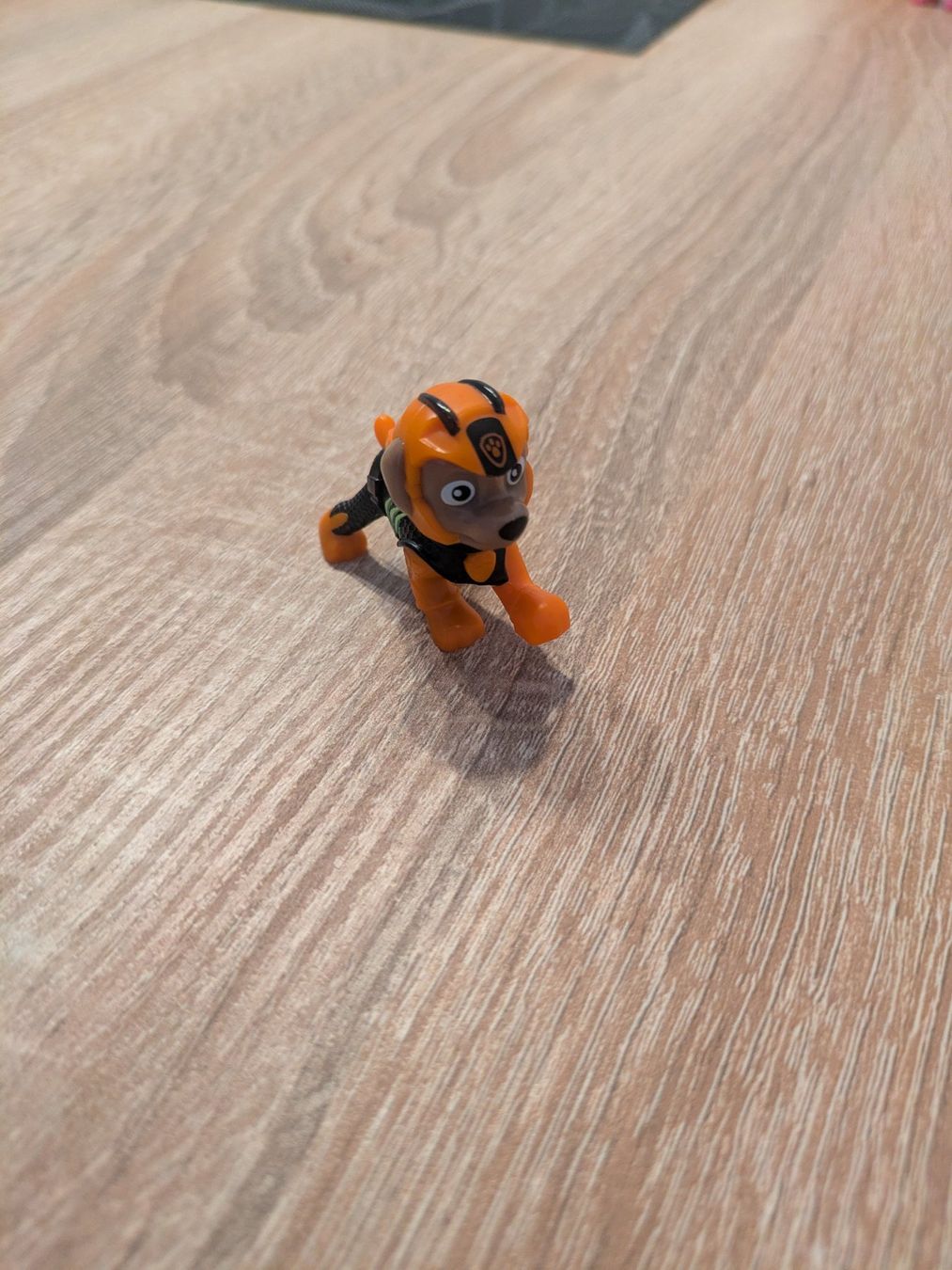 Giocattoli: Original Zuma PAW Patrol Mini Figure – Usato da Losone venduto da AlpineLayer