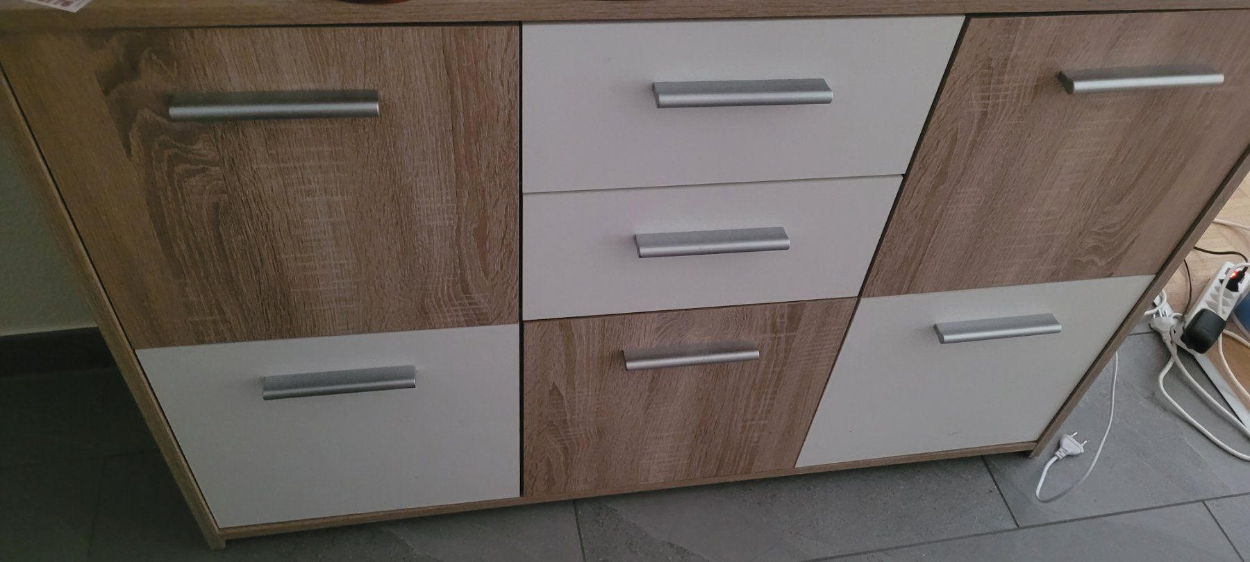 Kommoden: Commode – Gebraucht aus Tafers von lat_j9bw