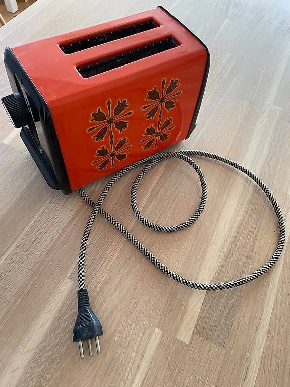 Küchengeräte: Funktionstüchtiger Retro Toaster – Gebraucht aus Arboldswil von son_h59c
