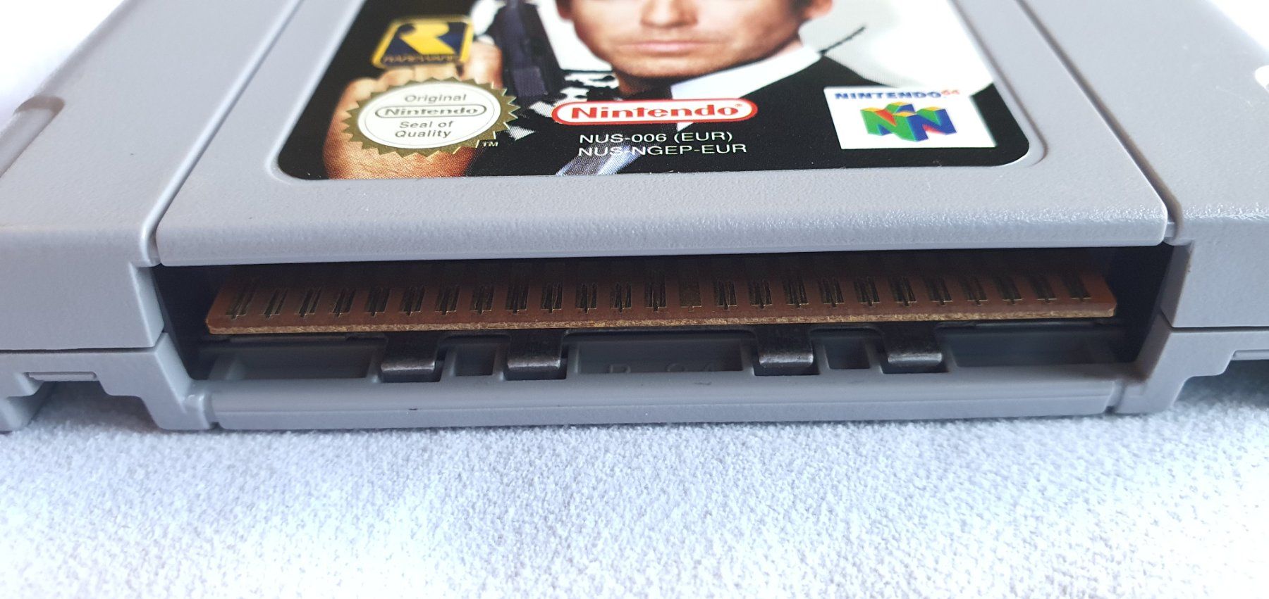 Nintendo Spiele: Goldeneye 007 Nintendo 64 – Gebraucht aus versoix von  2