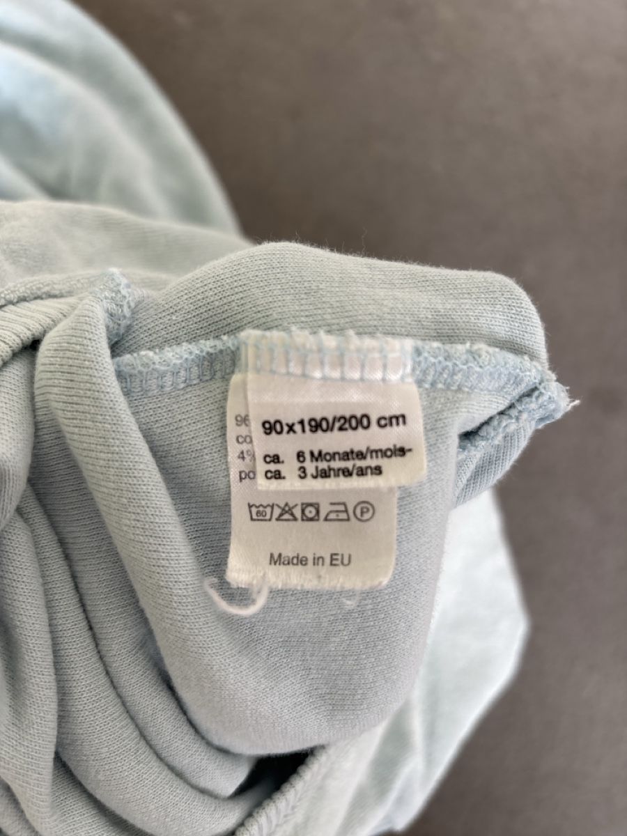 Zewi Decken: Original Zewi Decke 90x200 – Gebraucht aus Frauenfeld von azu_2ntk 3