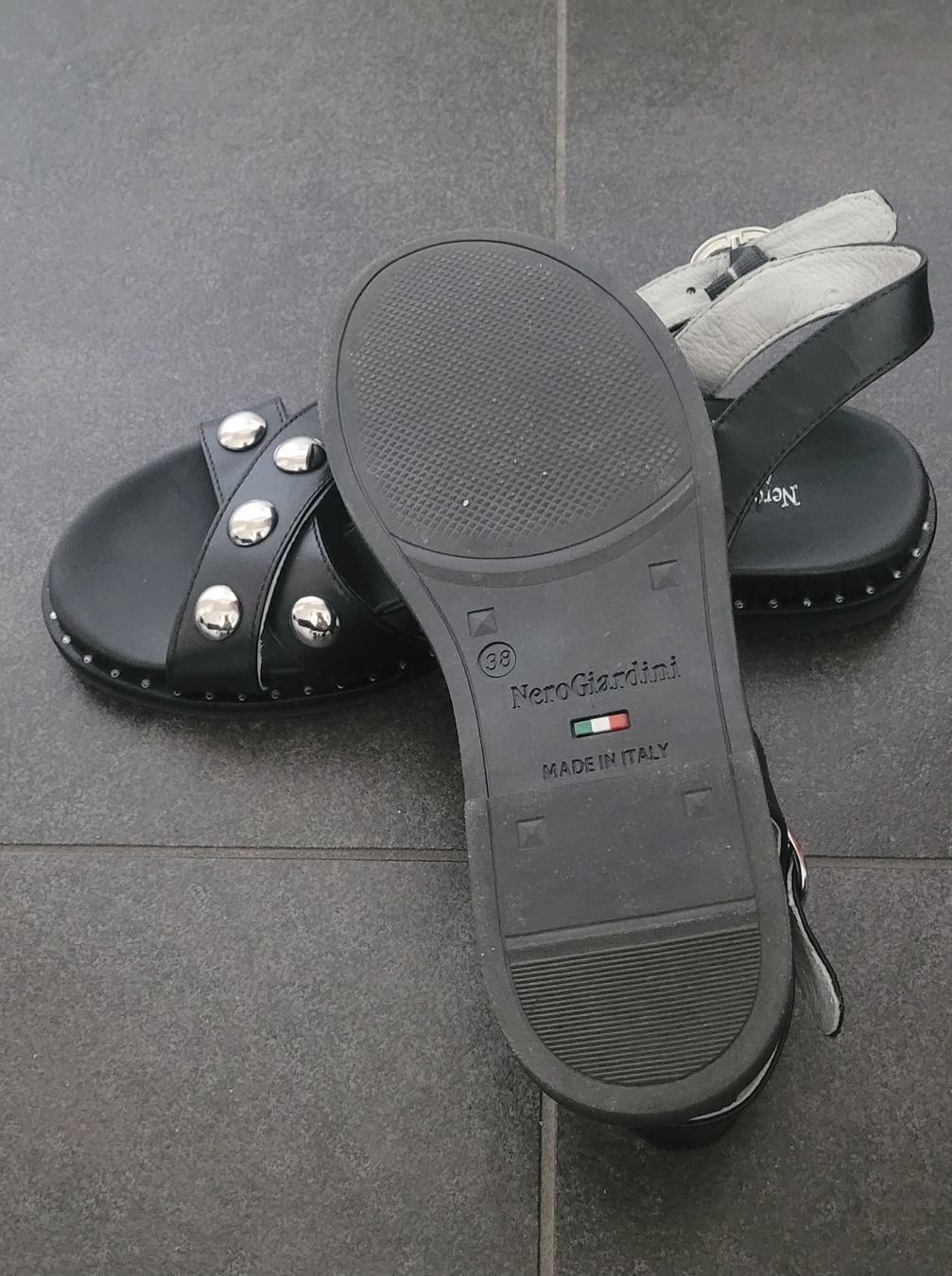 Scarpe da donna: Sandales en cuir Nero Giardini pointure 38 – Usato da Sion venduto da likaloba 4