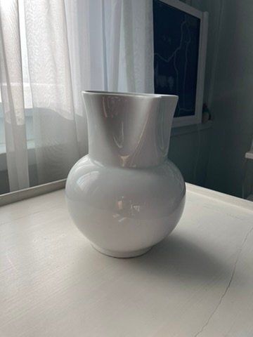 Karaffen: Porcelan-Krug – Gebraucht aus Forch von ESELSTEIN 1