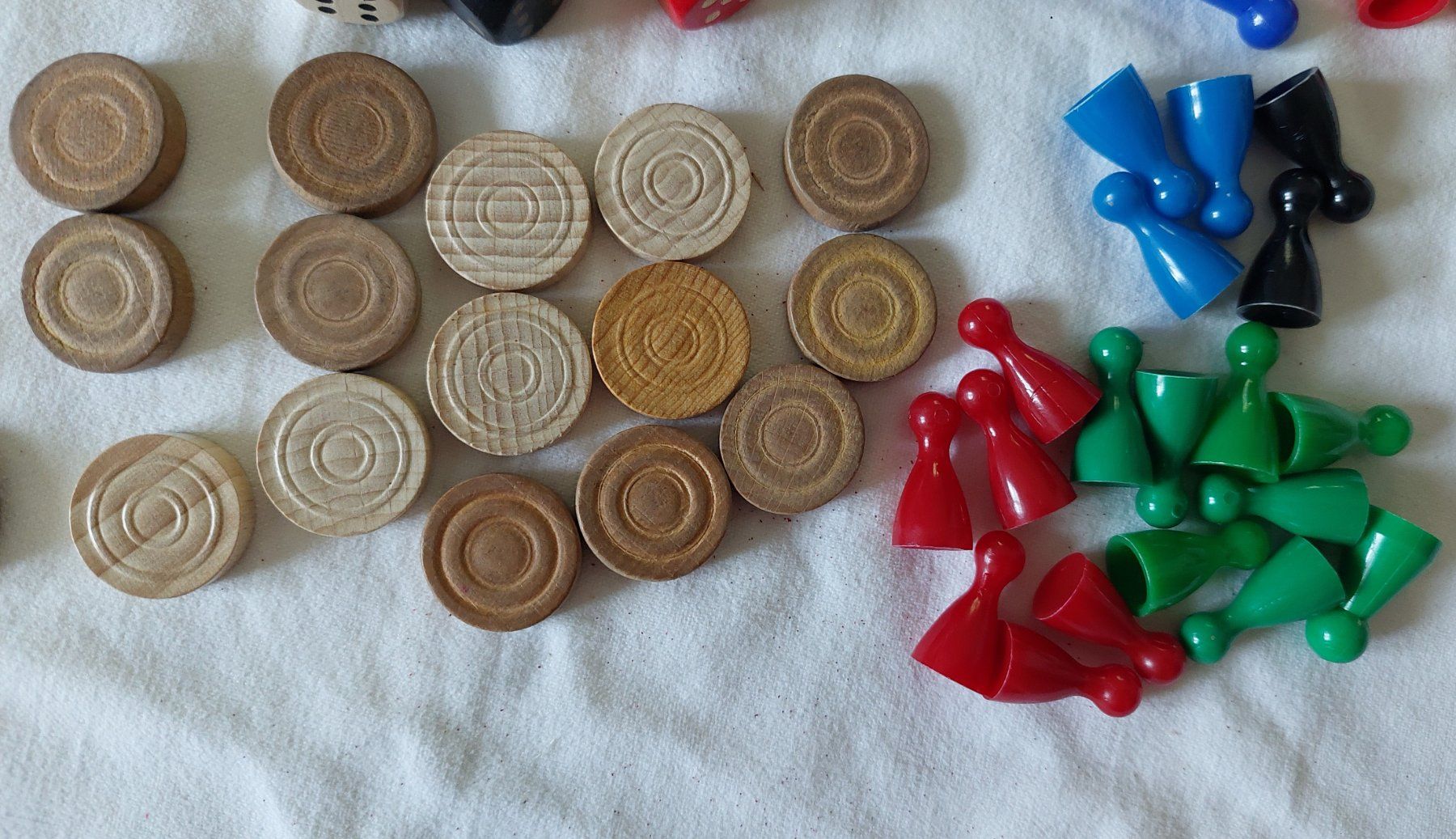 Spiele: Ersatzteile für Brettspiele – Gebraucht aus Uitikon Waldegg von Smeragol 2