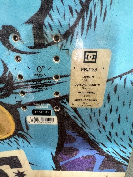 Boards: DC & Stepchild Snowboards, ideales Set, Länge 138 cm – Gebraucht aus Emmen von  2