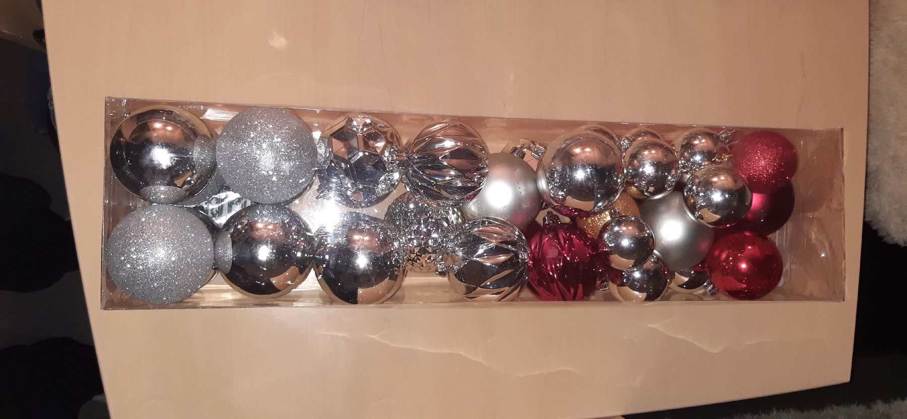 Tutte le decorazioni: Weihnachtskugeln – Usato da Richterswil venduto da ADIACE010 2