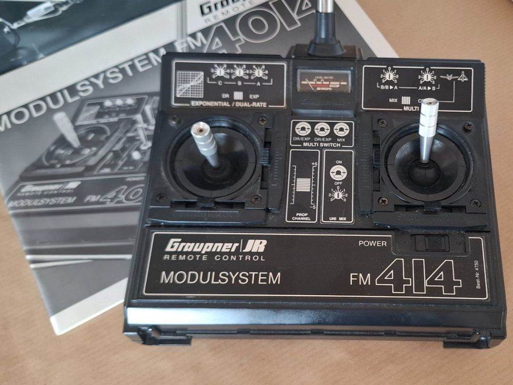 Robbe Modellsport CÂBLE EN Y GRAUPNER/JR VERDRILLT 300MM 22AWG/0,32MM² AVEC SÉCURITÉ 1 PCE - Foto 10