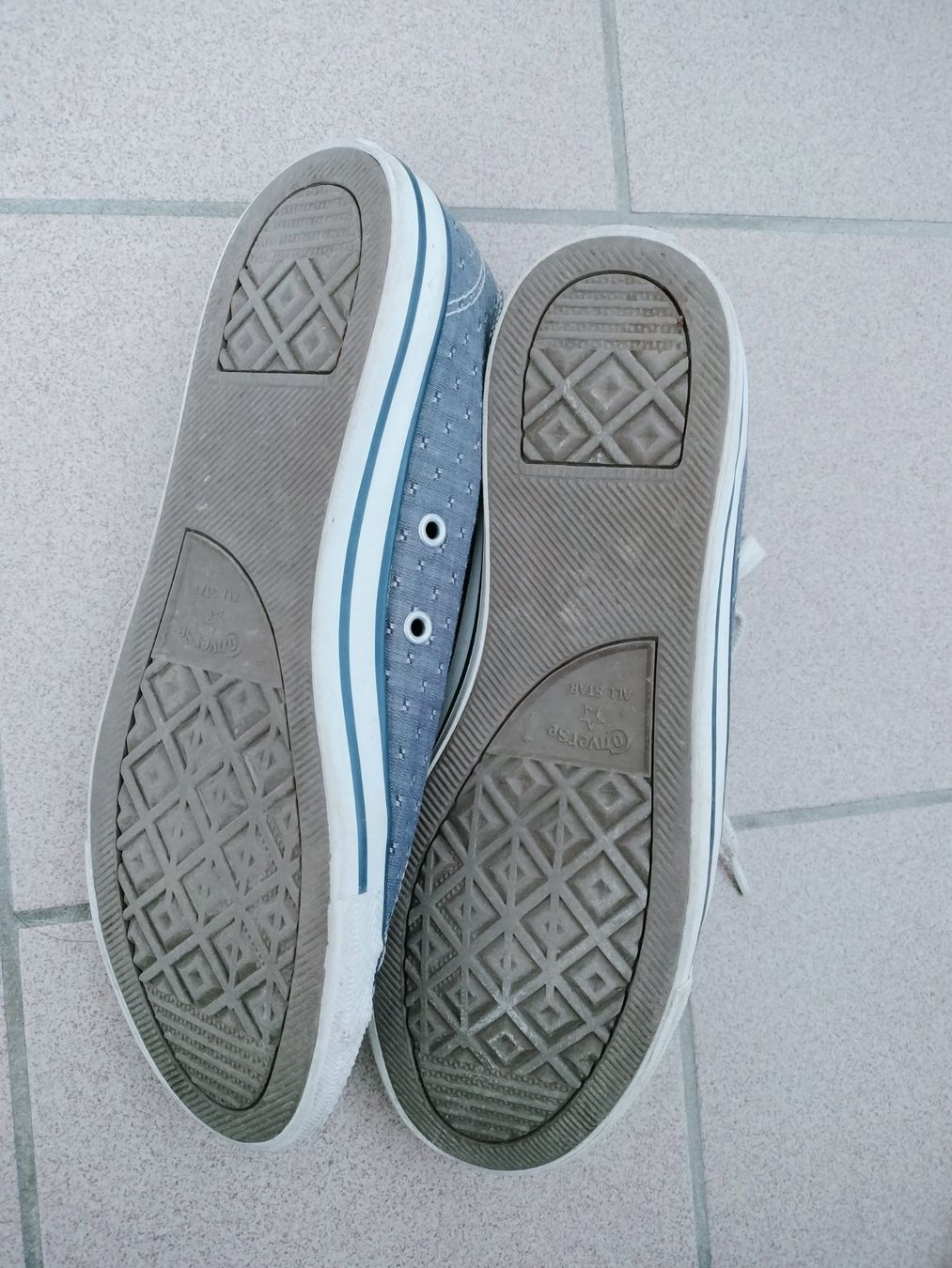 Converse Chaussures hommes: Converse – D'occasion à Villars-sur-Glâne par Tibloom 1