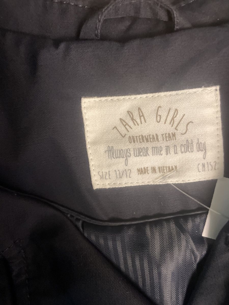Zara Giacche & Cappotti: Schwarzer Zara Mädchen Trenchcoat Gr. 152 – Nuovo (secondo la descrizione) da Obergerlafingen venduto da cabo4 1