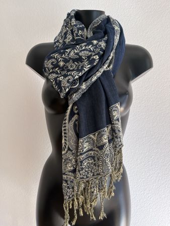 Cachet Schal dunkelblau mit Paisleymuster und Fransen