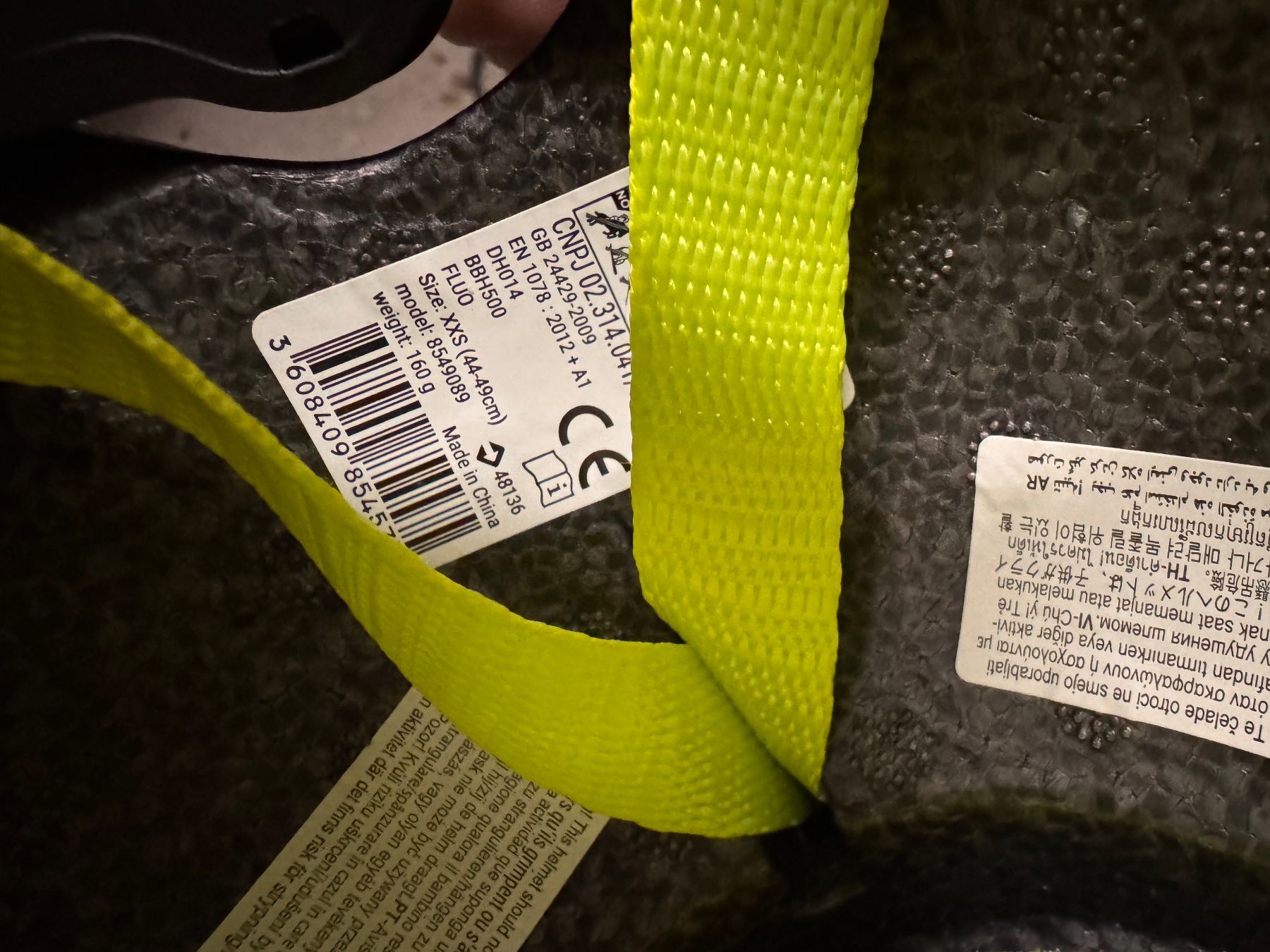 Decathlon Caschi: Casque vélo enfant – Usato da Bramois venduto da ana_z6ly 3