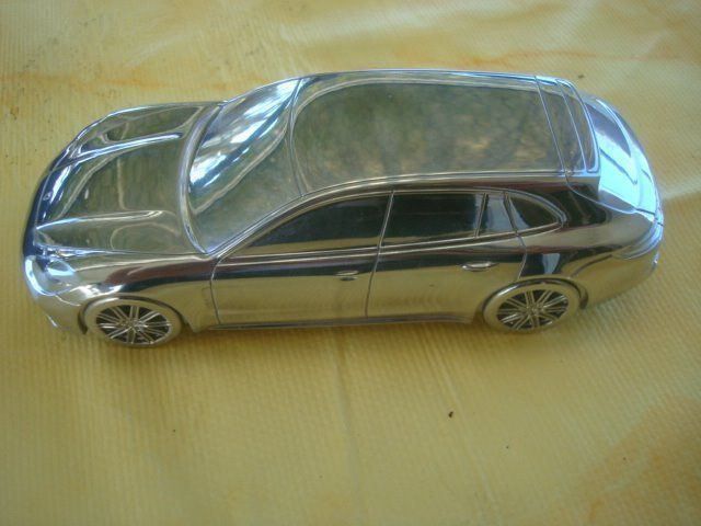 Porsche Modellini d'auto: PORSCHE PANAMERA LIMITED EDITION MODEL – Nuovo (secondo la descrizione) da Ostermundigen venduto da crazy-horse-1840 8