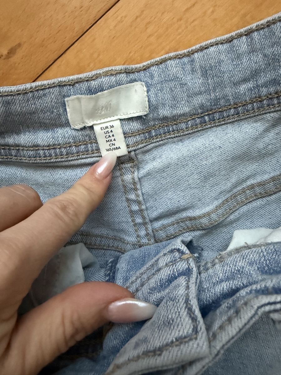H&M Jeans: H&M Jeans – Usato da Solothurn venduto da Vintage87 2