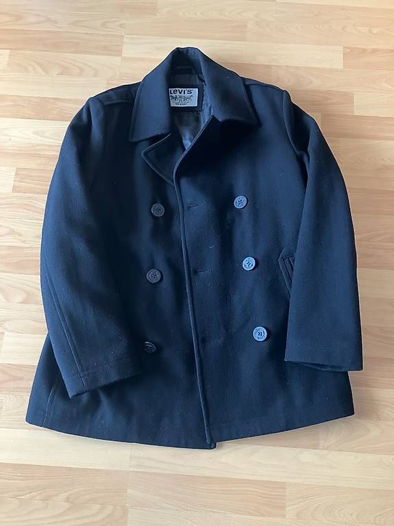 Giacche: Levis Jacke Medium (L Schnitt) – Usato da Wilen b. Wollerau venduto da romanwaser