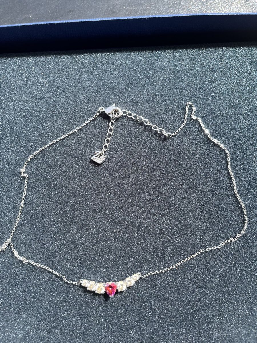 Swarovski Catenine: Kette Swarovski  – Usato da Vallamand venduto da noellebaudin75