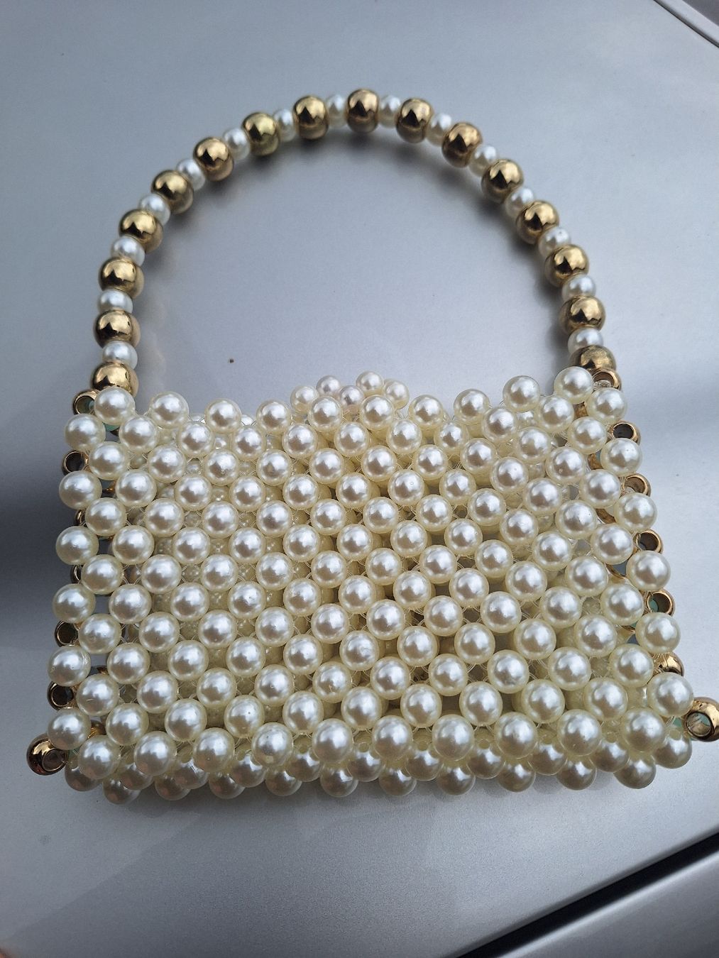Borse: Handtasche aus Perlen – Nuovo (secondo la descrizione) da Oberglatt ZH venduto da nat_c6k7