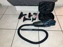 Bosch Professional GAS 18V-LI mit Zubehör
