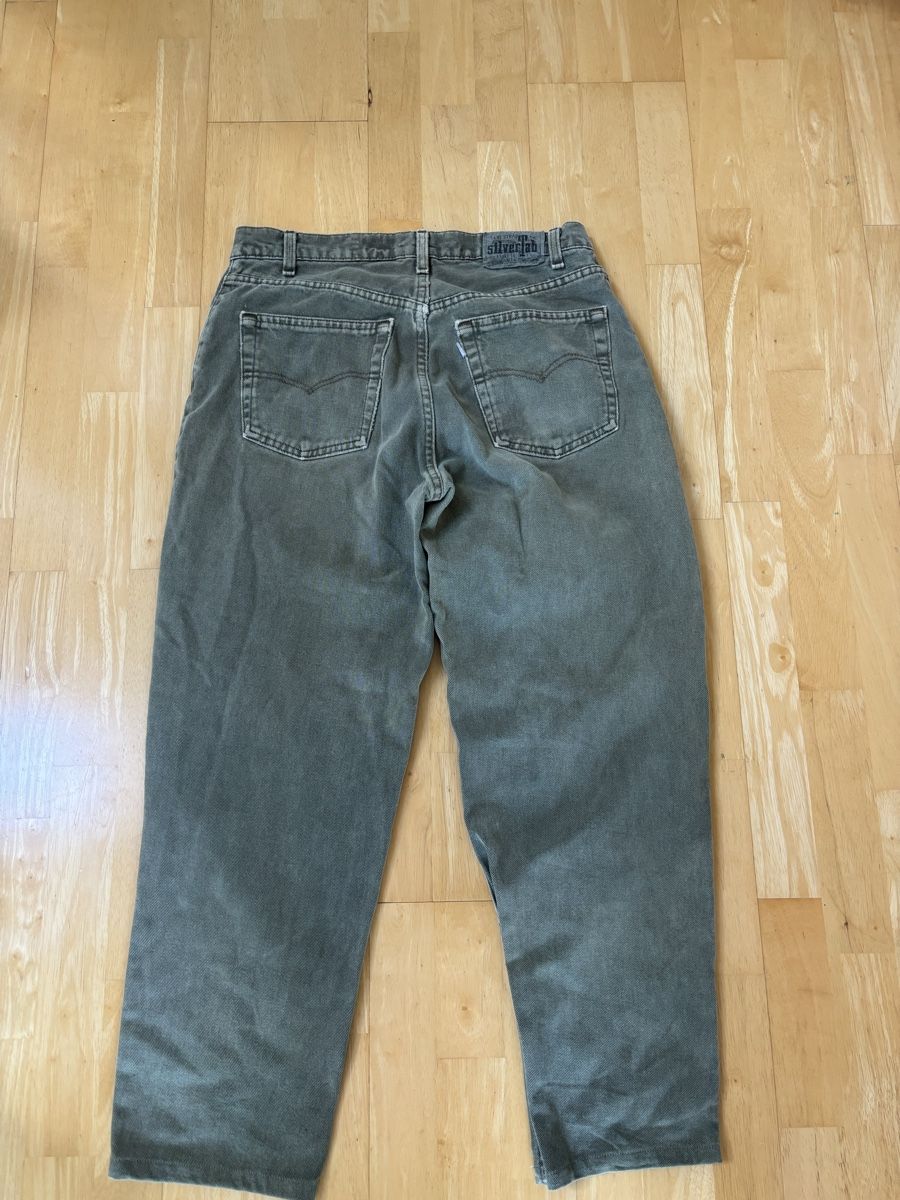 Jeans: Olive green Levi’s sliver tabs – Usato da Wettingen venduto da Erik.A18 2