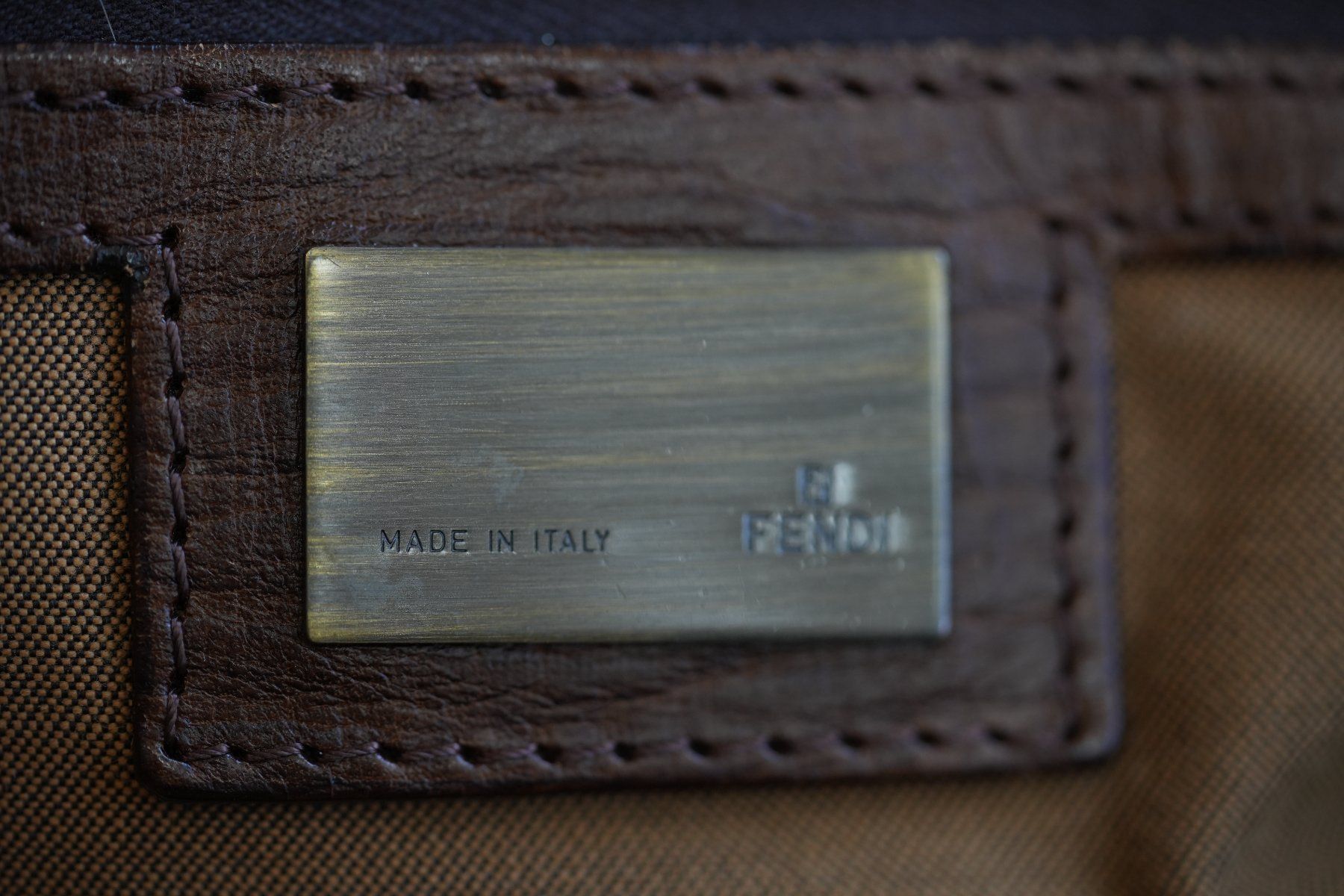 Fendi Borse: Fendi Bag de Jour – Usato da Faoug venduto da Bruce_Wayne23 3