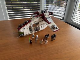 LEGO Star Wars Republic Gunship 75021