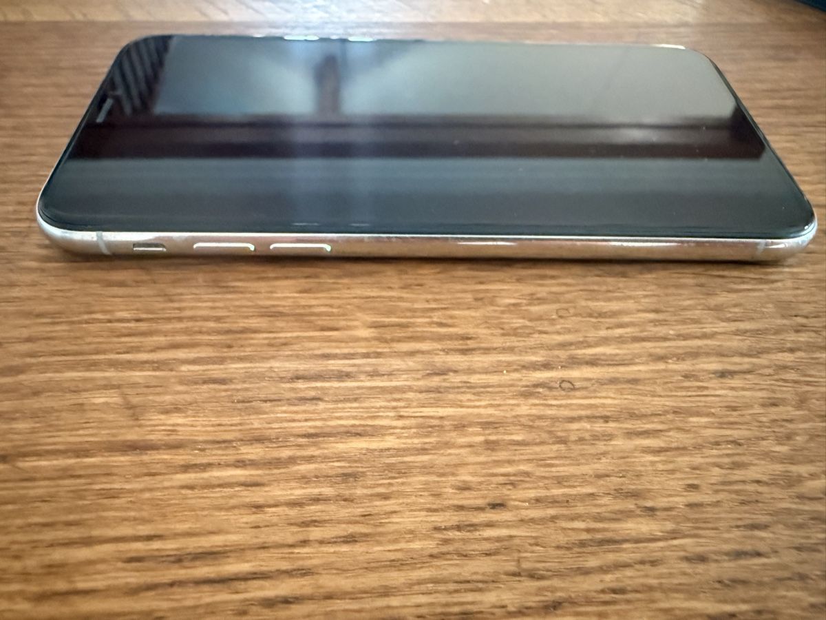 Apple Portables: iPhone X 64gb – D'occasion à Eclepens par Marcopollooo 6