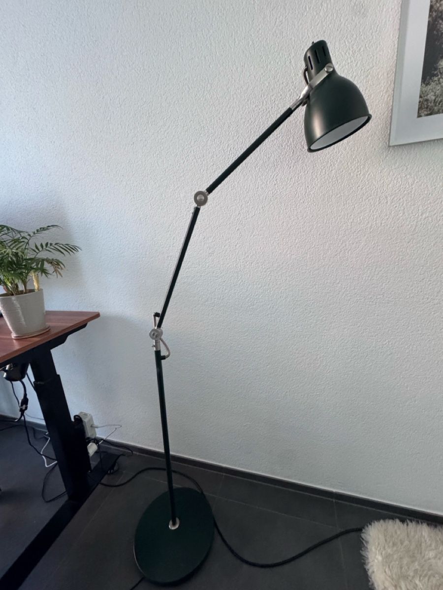 Ikea Lampen: Floor Lamp Adjustable Arm – Gebraucht aus Zürich von lui_ns5h