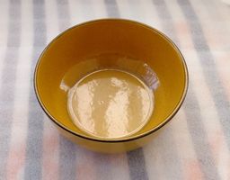 RÖSSLER Senffarbe Salatschüssel 20cm -C42