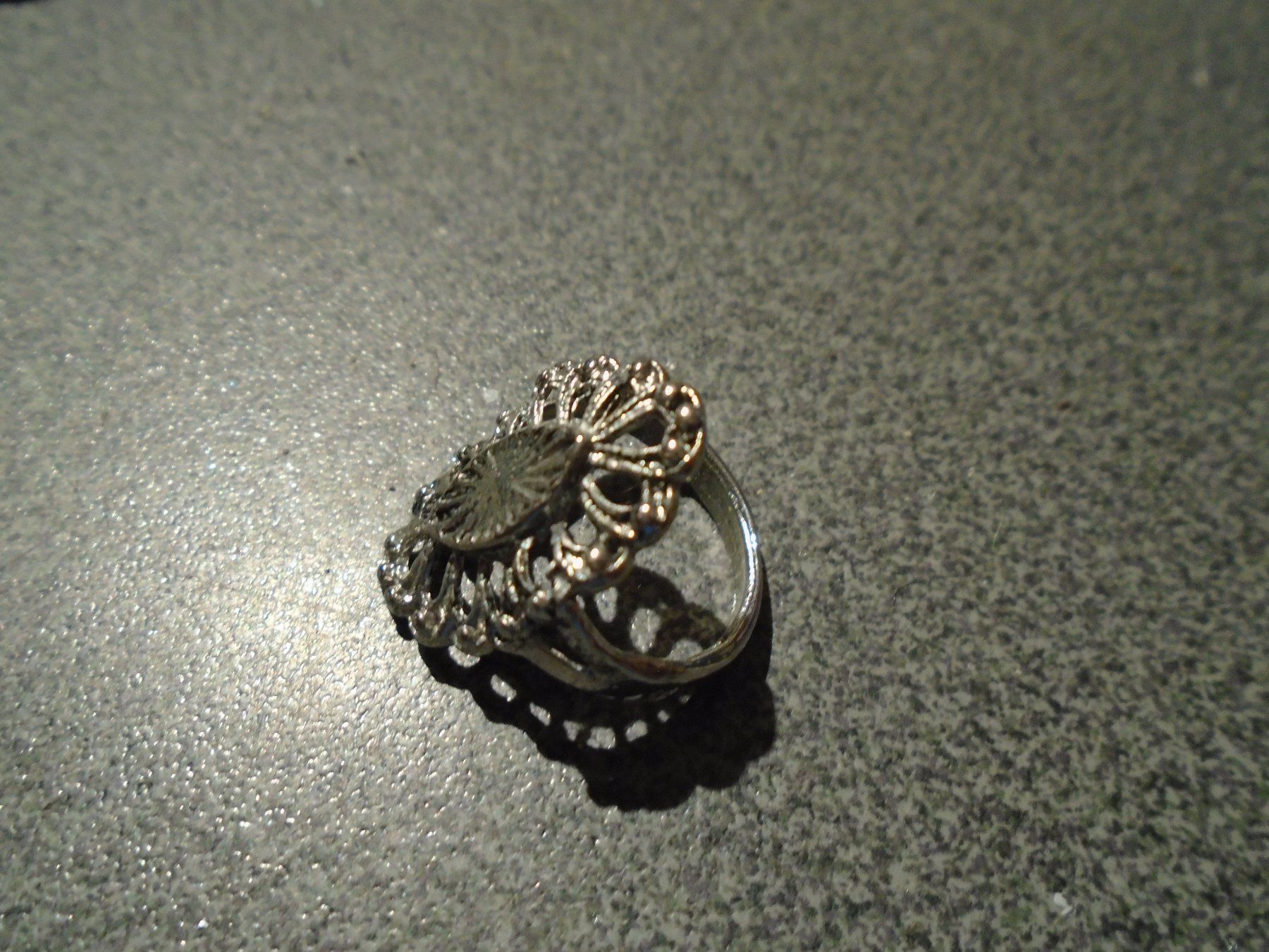 Anelli: Ring silberfarbig, oval – Nuovo e nell'imballaggio originale da Zürich venduto da abraxas1291 1