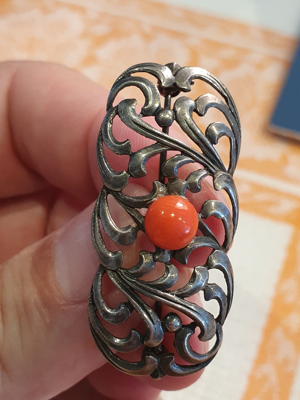 Spille & Fermagli: Jugendstil Designer Korallen, 800er Silber Brosche – Usato da Wohlen AG venduto da palmsprings 2