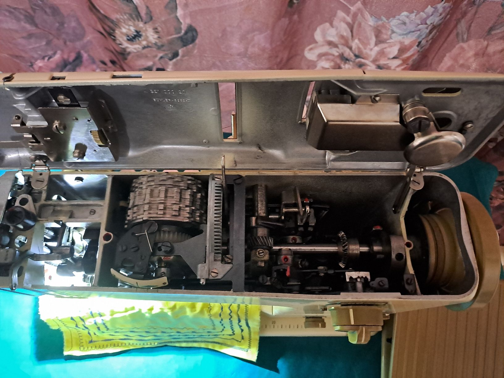Bernina Nähmaschinen: Bernina 730 record – Gebraucht aus Belp von amalija 2