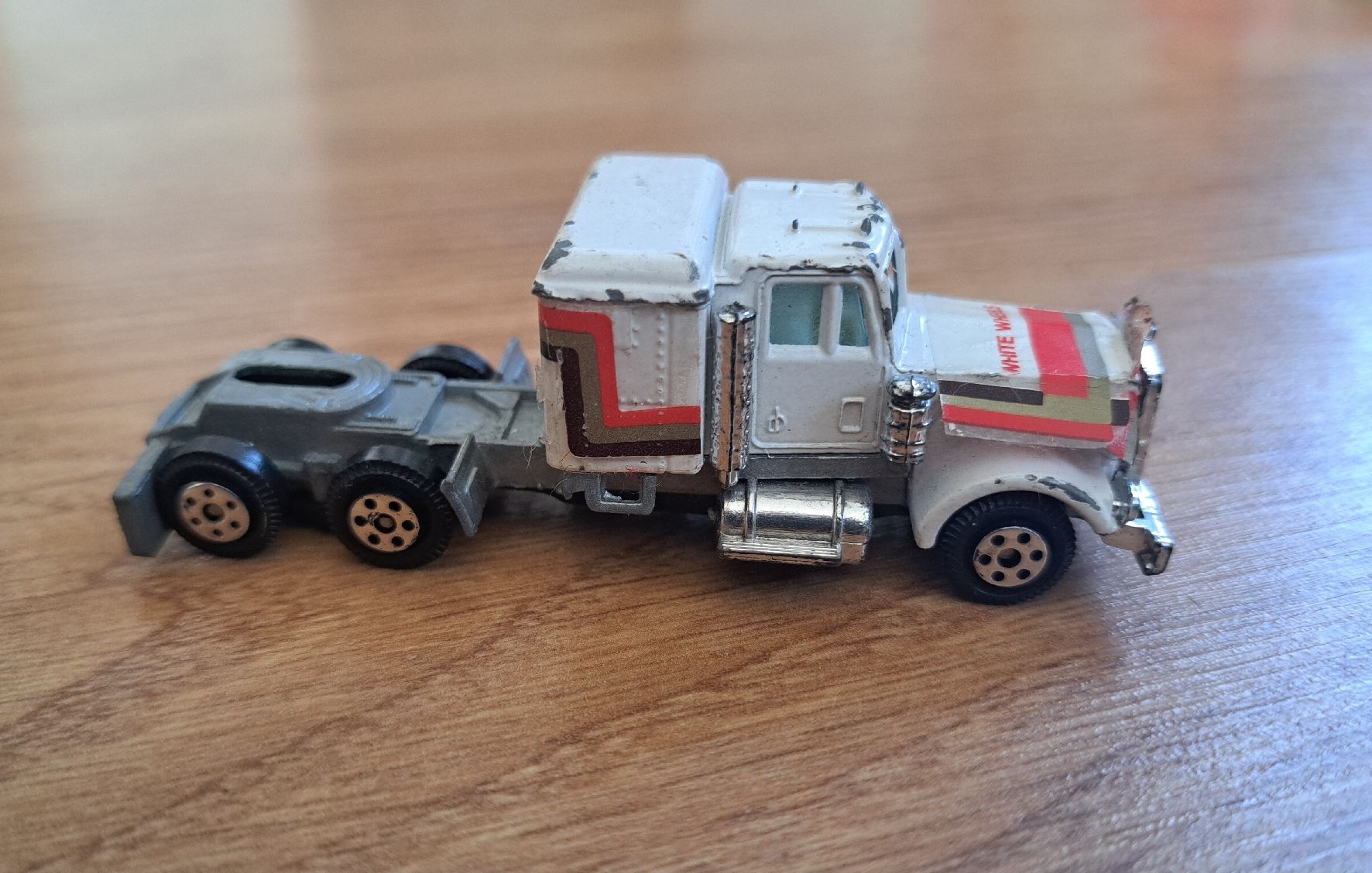 Kit di modellismo & Modellini statici: Camion Yatming Kenworth 1:100 – Usato da St-Imier venduto da supernova21 2