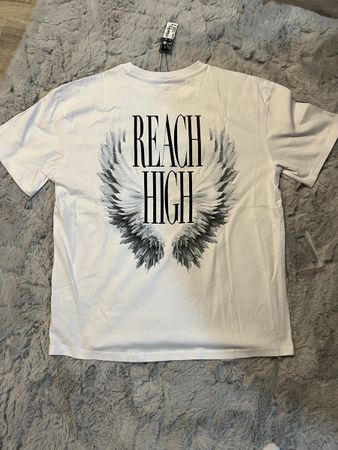 T-shirt blanc Mister Tee "Reach High", taille M, neuf!