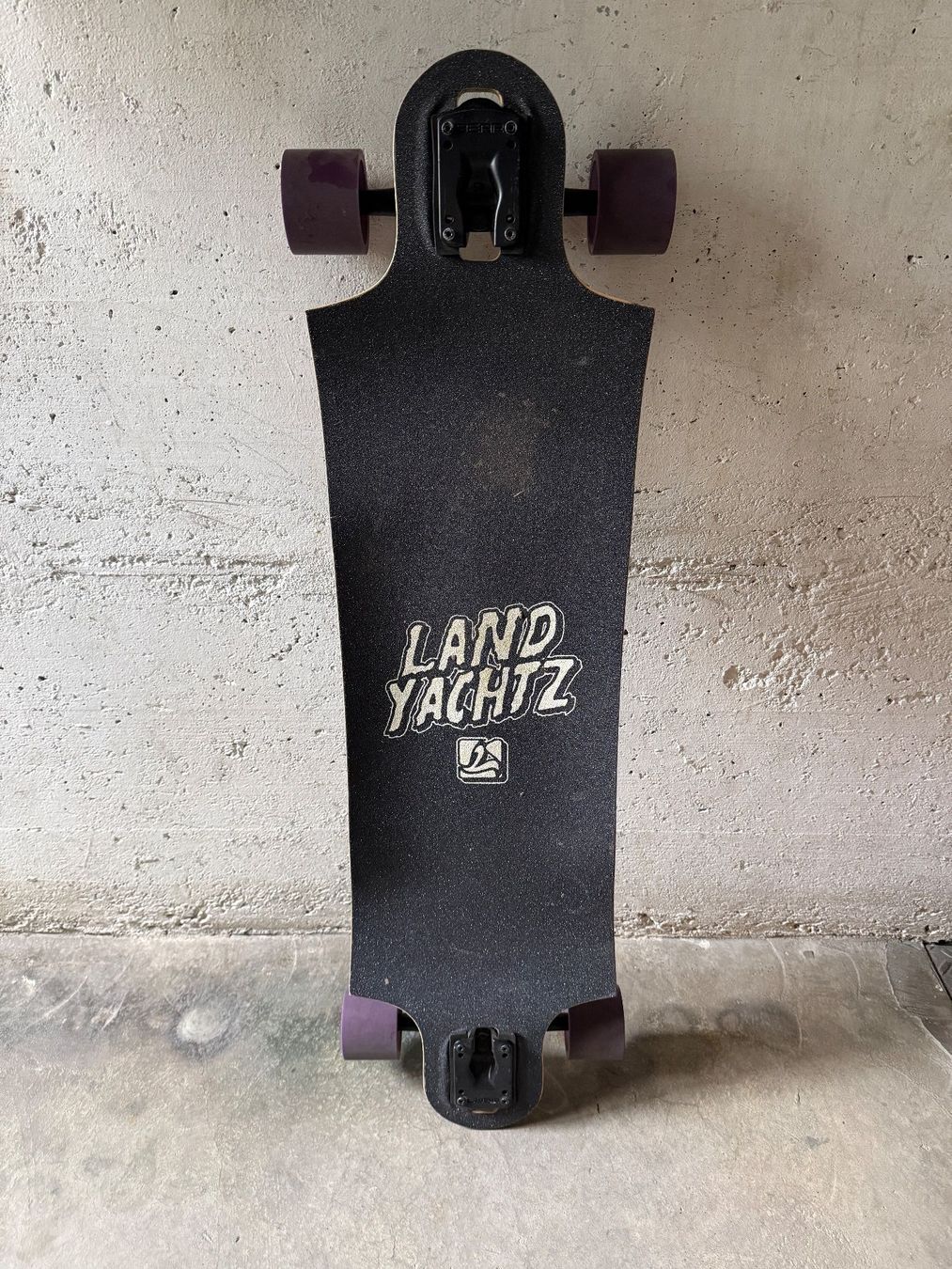 Skateboards: Landyachtz Longboard (Custom Setup) – Usato da Langenthal venduto da Mupho8 1