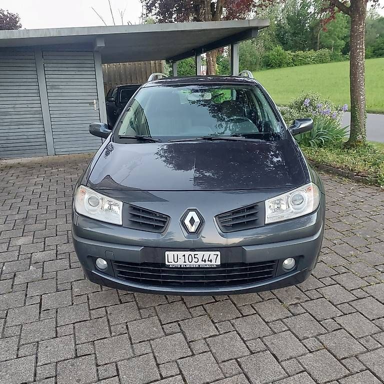 Renault Autos: Renault Mégane 2.0 16V – Gebraucht aus Hochdorf von daywalkerr1983 1