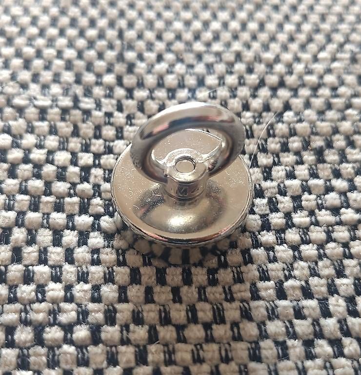 Calamite: Neodym Ösenmagnete 25mm – Nuovo (secondo la descrizione) da Wohlen AG venduto da gnabbr 1