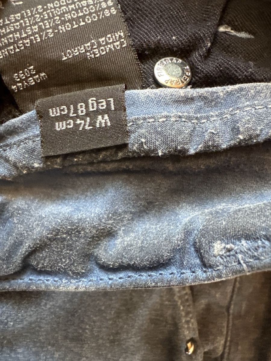 Pantaloni: Firetrap HoseBlau Gr. W74 Leg 87cm Damen – Usato da St. Gallen venduto da mai_2lcj 1