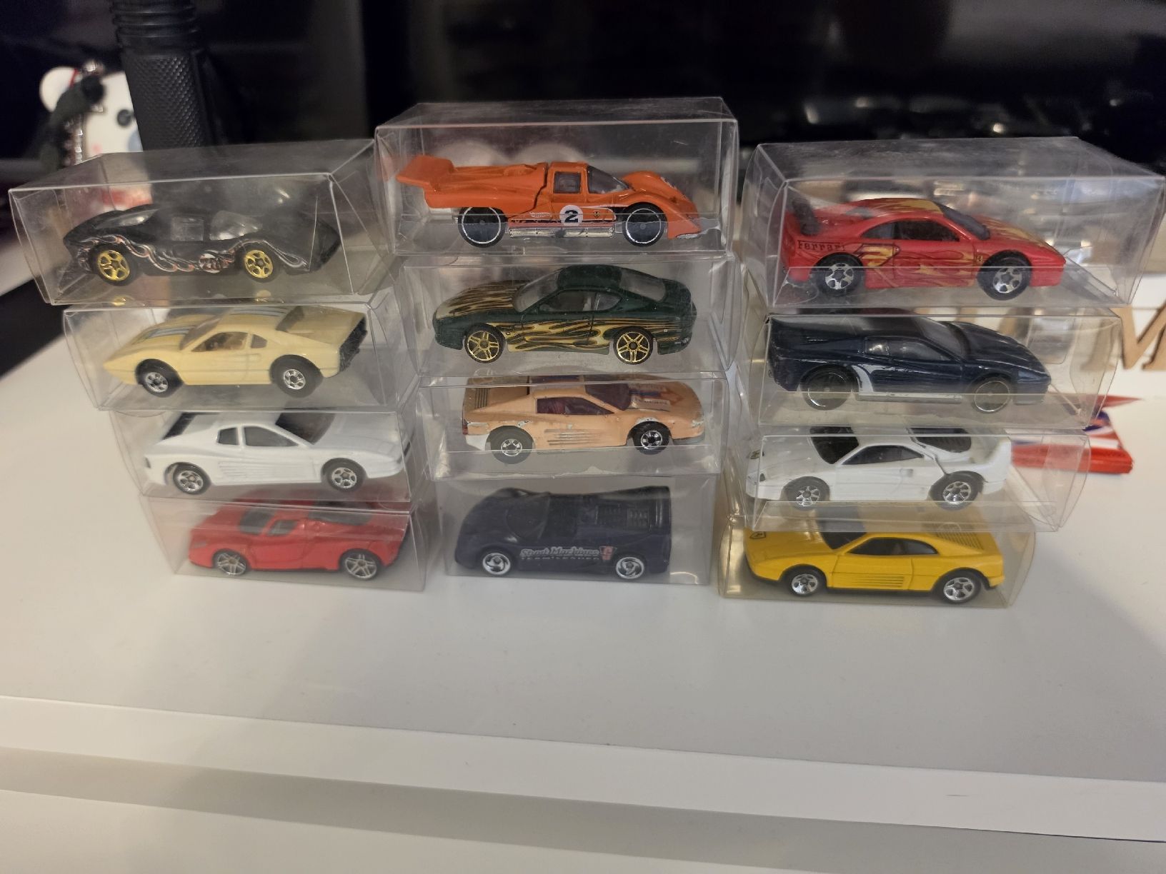 Hot Wheels Voitures modèles: hot wheels ferrari  – D'occasion à Rupperswil par Borislav22 2