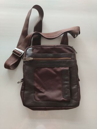 Piquadro Herren-Umhängetasche